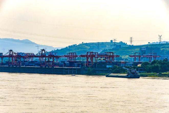 向家坝:流过金沙江的“黄金时代”(图10) 向家坝:流过金沙江的“黄金时代”(图10)
