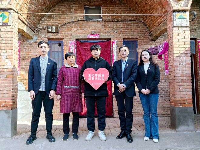 郑州电专电力工程学院:做好“三个强化” 不断提升学生资助精准化水平(图2) 郑州电专电力工程学院:做好“三个强化” 不断提升学生资助精准化水平(图2)