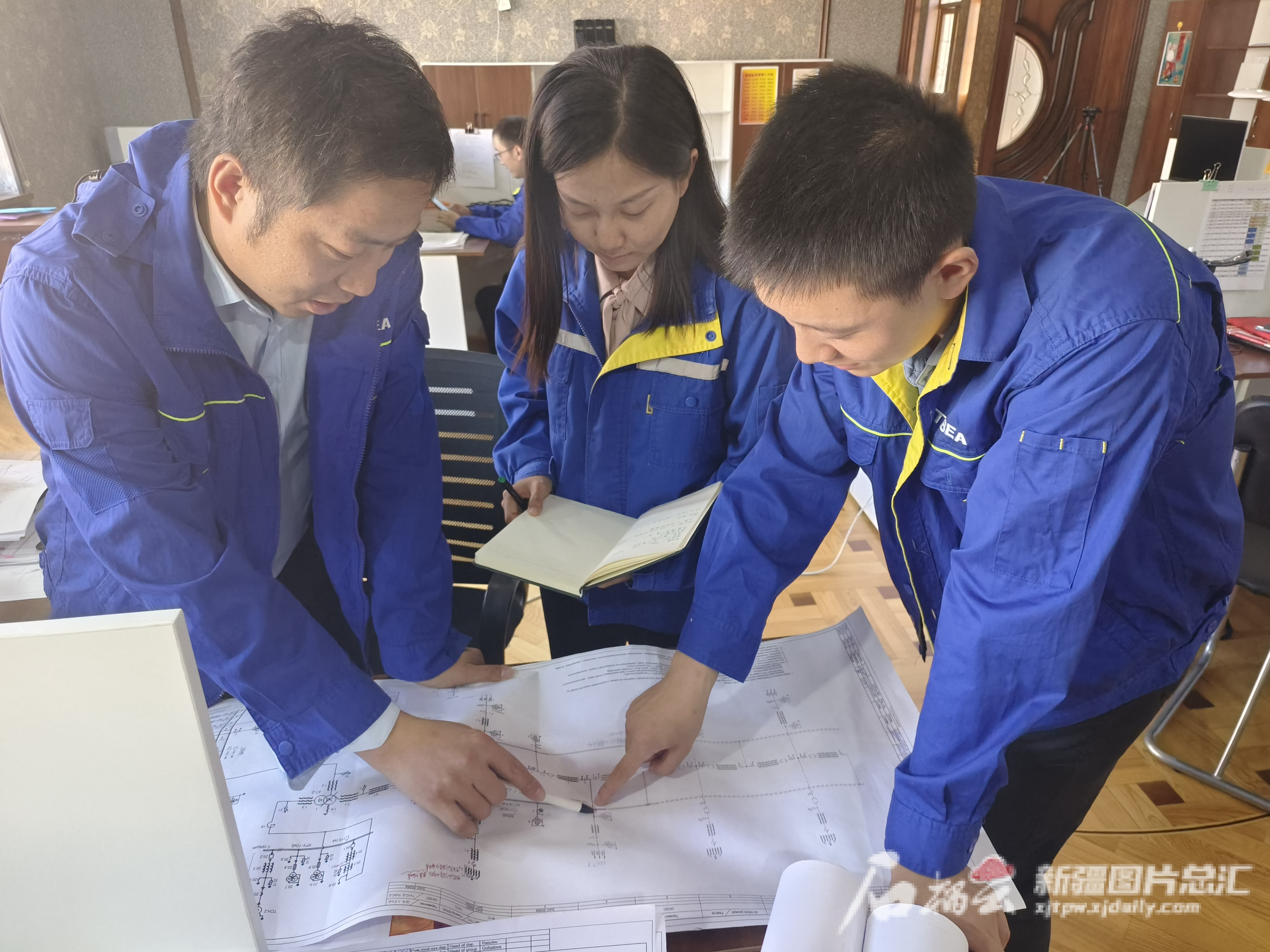 奔腾之路·洞见丨珍视友谊 续写中乌“新丝路”故事