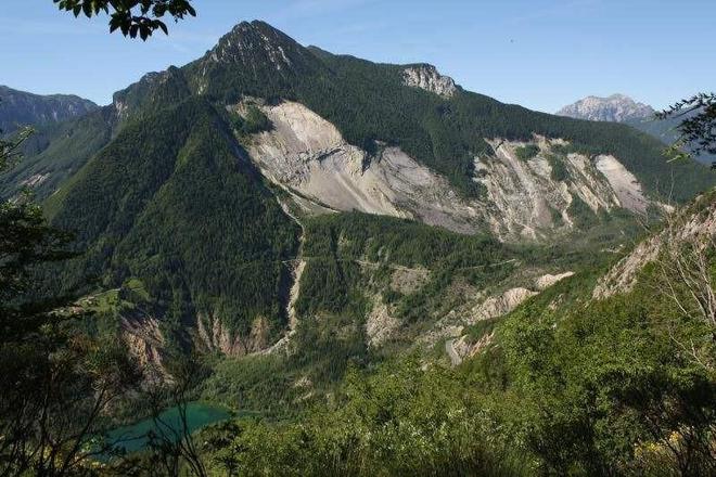 山冲垮了大坝还在!曾是世上“最坚固大坝”为何却杀死2000人?(图11) 山冲垮了大坝还在!曾是世上“最坚固大坝”为何却杀死2000人?(图11)