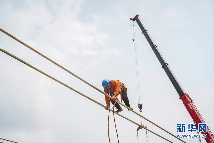 雅中至江西特高压输电工程建设有序推进