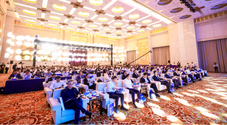 九项前沿性颠覆性科技创新成果发布!新型电力系统创新发展大会在济举行(图2) 九项前沿性颠覆性科技创新成果发布!新型电力系统创新发展大会在济举行(图2)