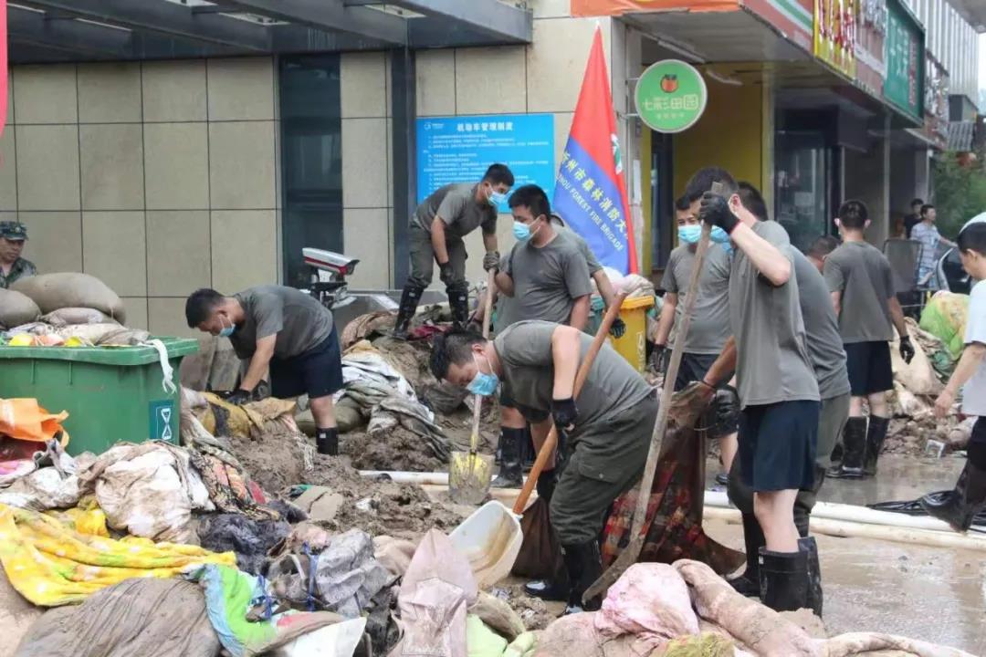 中广核组建党员突击队支援河南抗洪救灾(图2)