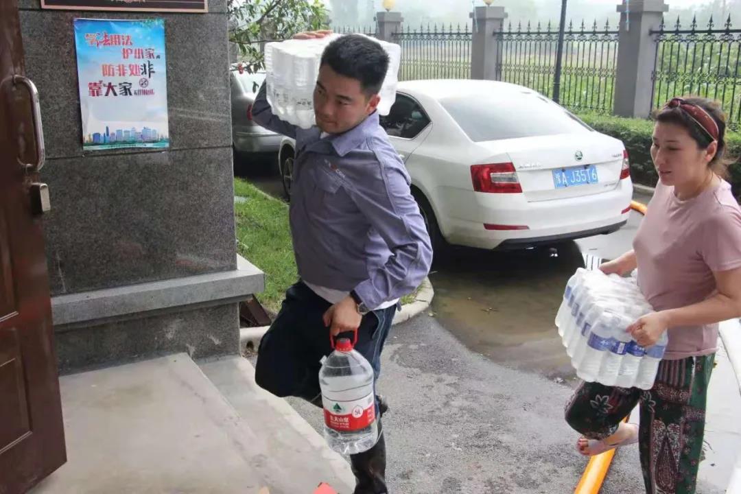 中广核组建党员突击队支援河南抗洪救灾(图3)