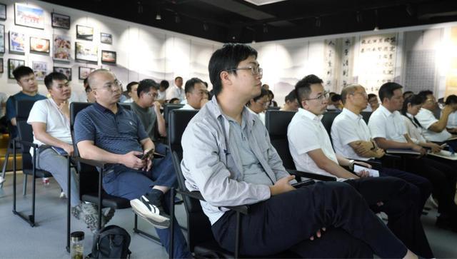 什么是电力电缆行业的C位追求?顶级大咖“论道”行业未来新趋势(图3) 什么是电力电缆行业的C位追求?顶级大咖“论道”行业未来新趋势(图3)