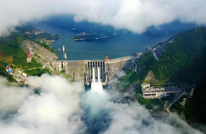 美国工程师:摸不透中国人大力兴建水力发电却不知其中的危害(图9) 美国工程师:摸不透中国人大力兴建水力发电却不知其中的危害(图9)