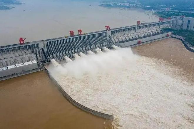 美国工程师:摸不透中国人大力兴建水力发电却不知其中的危害(图16) 美国工程师:摸不透中国人大力兴建水力发电却不知其中的危害(图16)