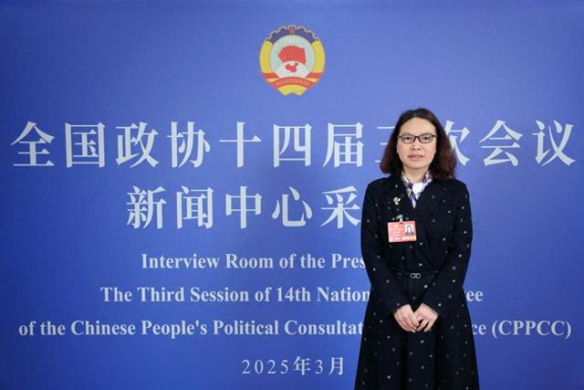 委员声音|杨洪明:加快人工智能在能源电力行业的探索应用让电网更加数字化、智能化